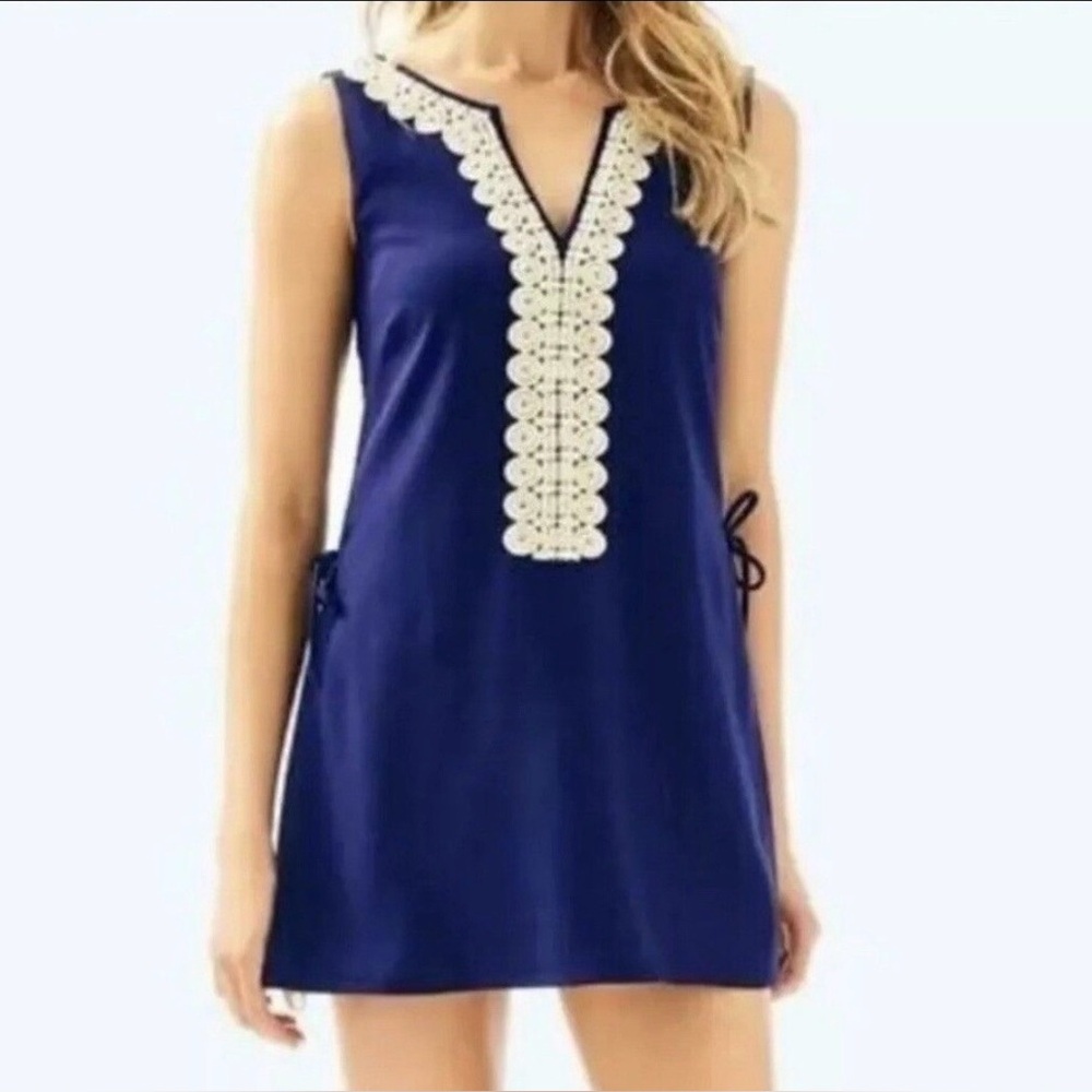 Lilly Pulitzer Sleeveless Donna Romper  with gold Lace Trim size 0